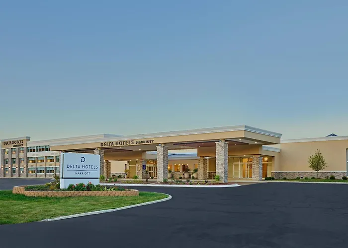Hotel Delta By Marriott Chicago 4*