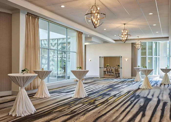 Hotel Delta By Marriott Chicago