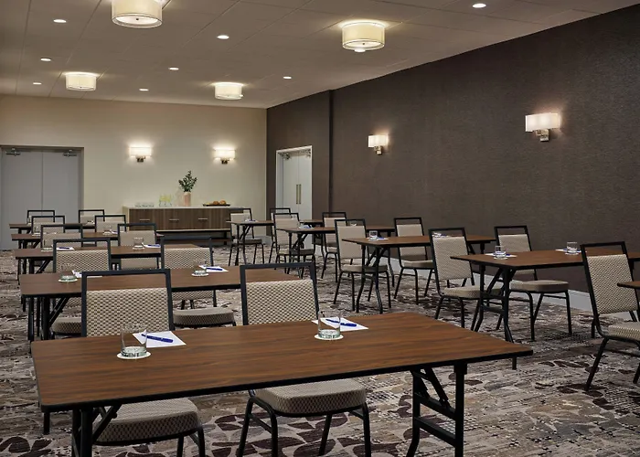 Delta By Marriott Chicago 4*